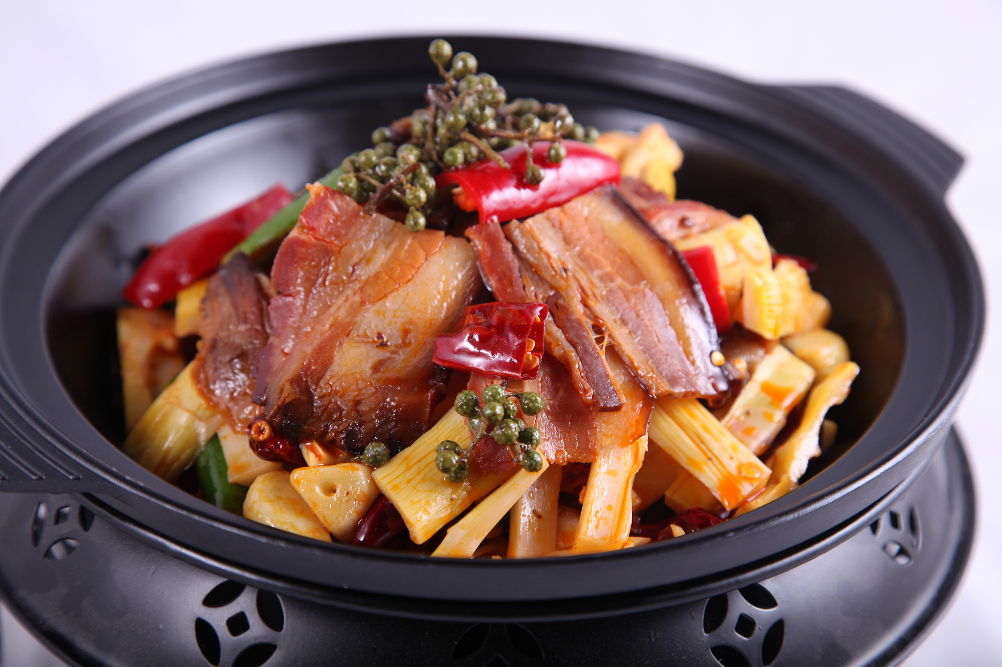 冬笋炖腊肉家常做法