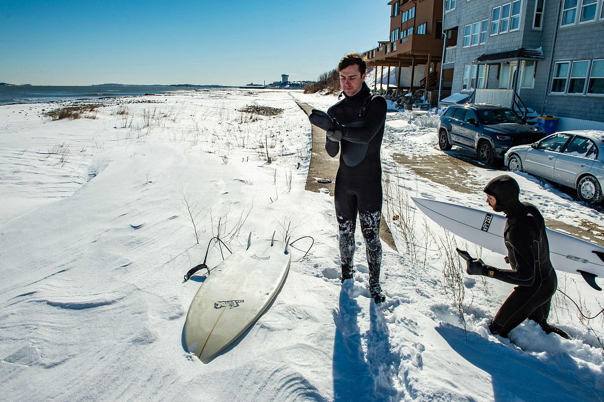 美国12州紧急状态应对